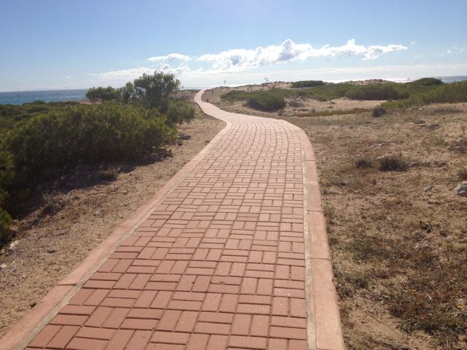 Parallellt med La Matastranden löper Nationalparken Park del Molino del agua